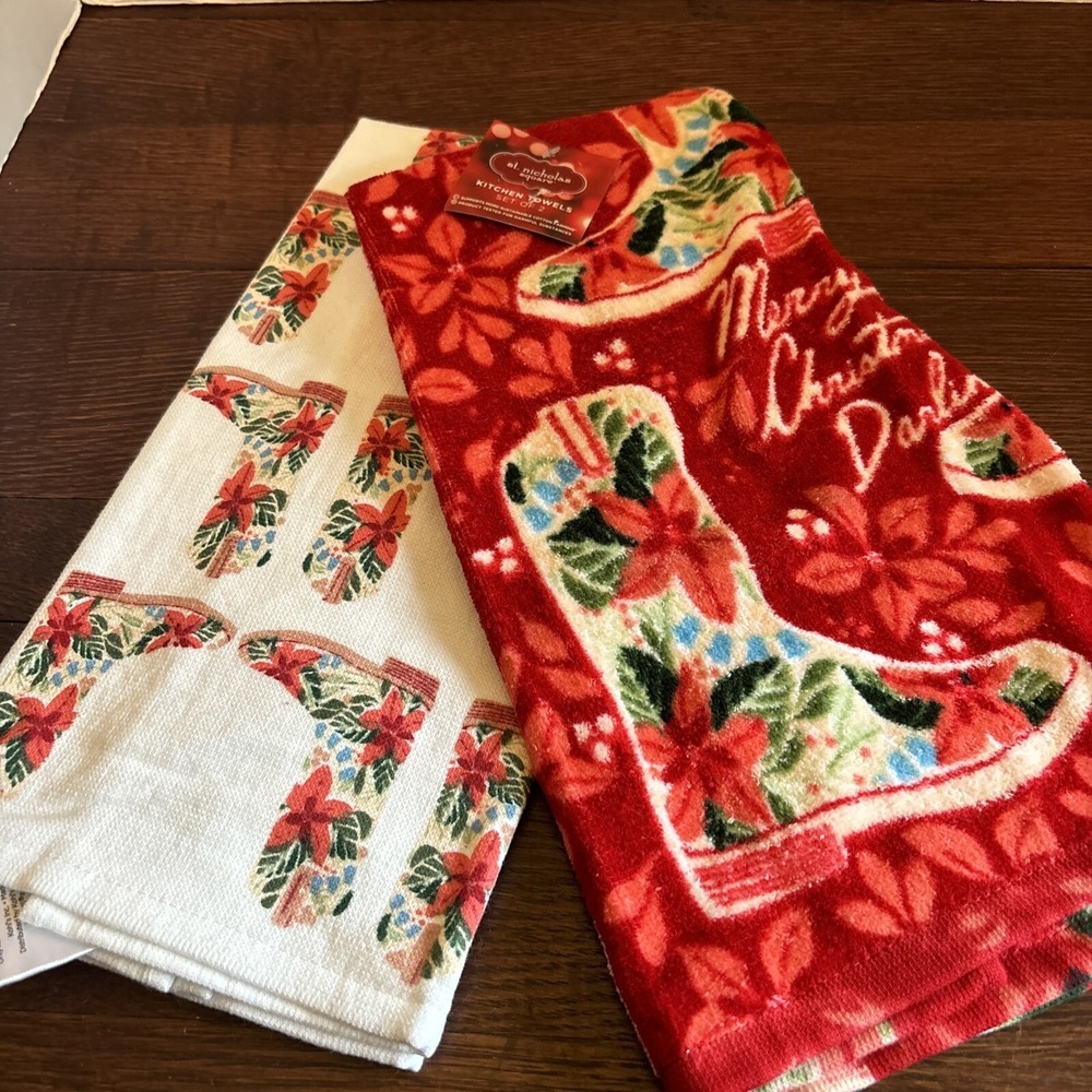 St. Nicholas Square Kitchen Towels Set Of 2 Merry Christmas‎ Darlin Cowboy Boots